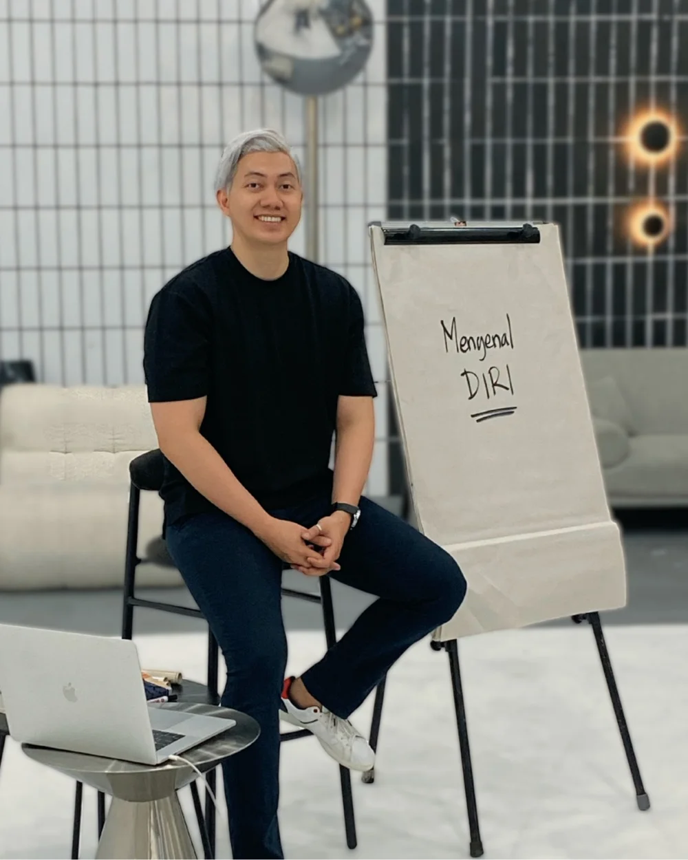 Jose Aditya, mentor TruLav Sisterhood